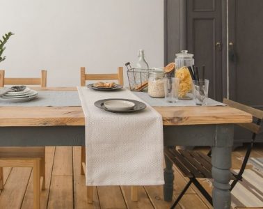 How to Pick the Right Dining Table