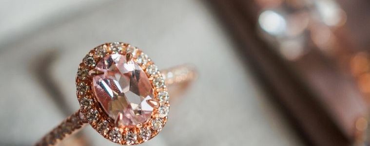 A Step by Step Guide to Choosing a Diamond