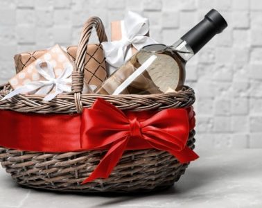 The Etiquette of Giving Liquor as a Gift