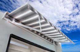 3 Signs You Need to Replace Your Awning