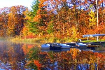 boating during the fall season