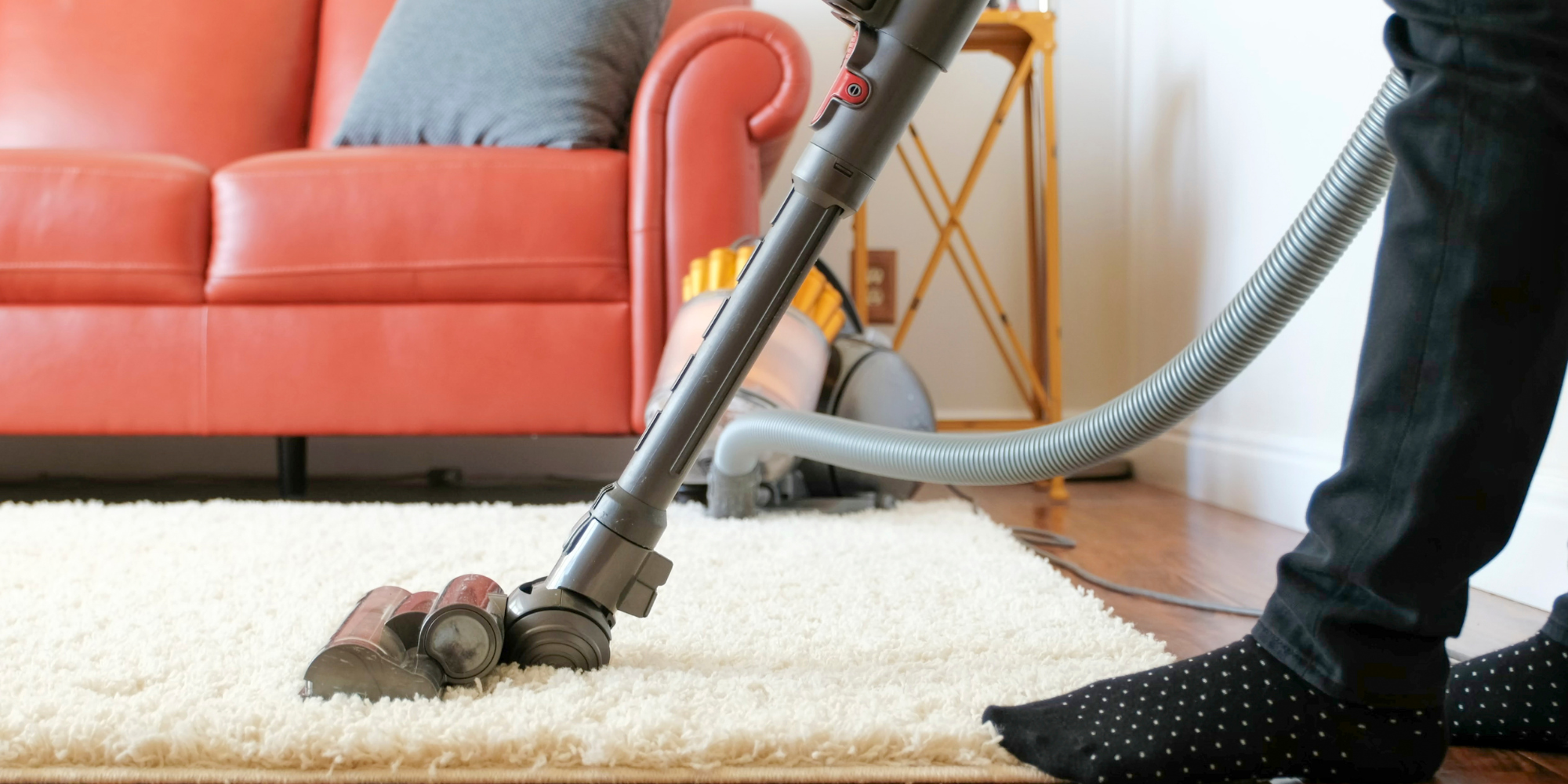 Choose the Right Dyson Vacuum For You